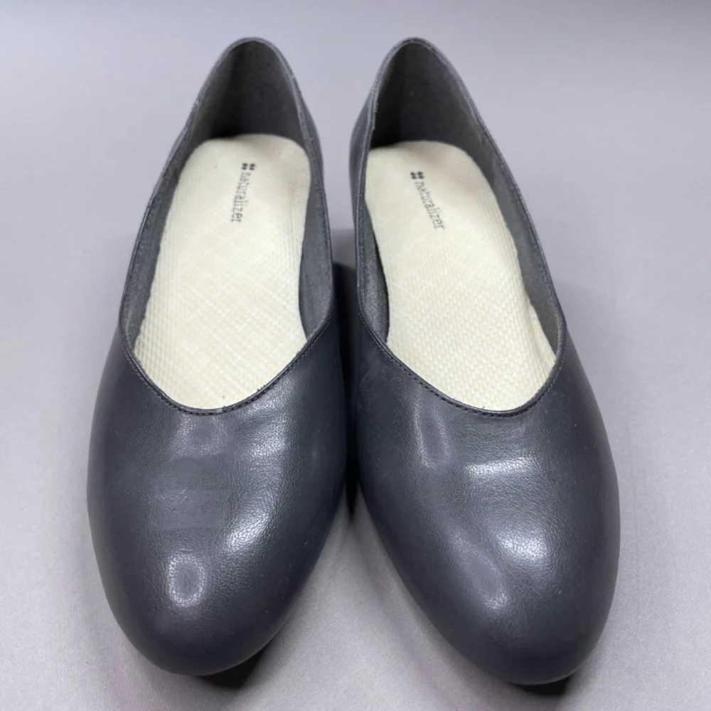 NEW Naturalizer Heels Womens 9 gray faux leather kitten pump classic slip on - Picture 4 of 14